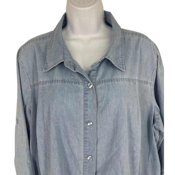 Joan Rivers Denim Boyfriend Tunic w/ Scoop Pockets Size 1X - Picture 2 of 11